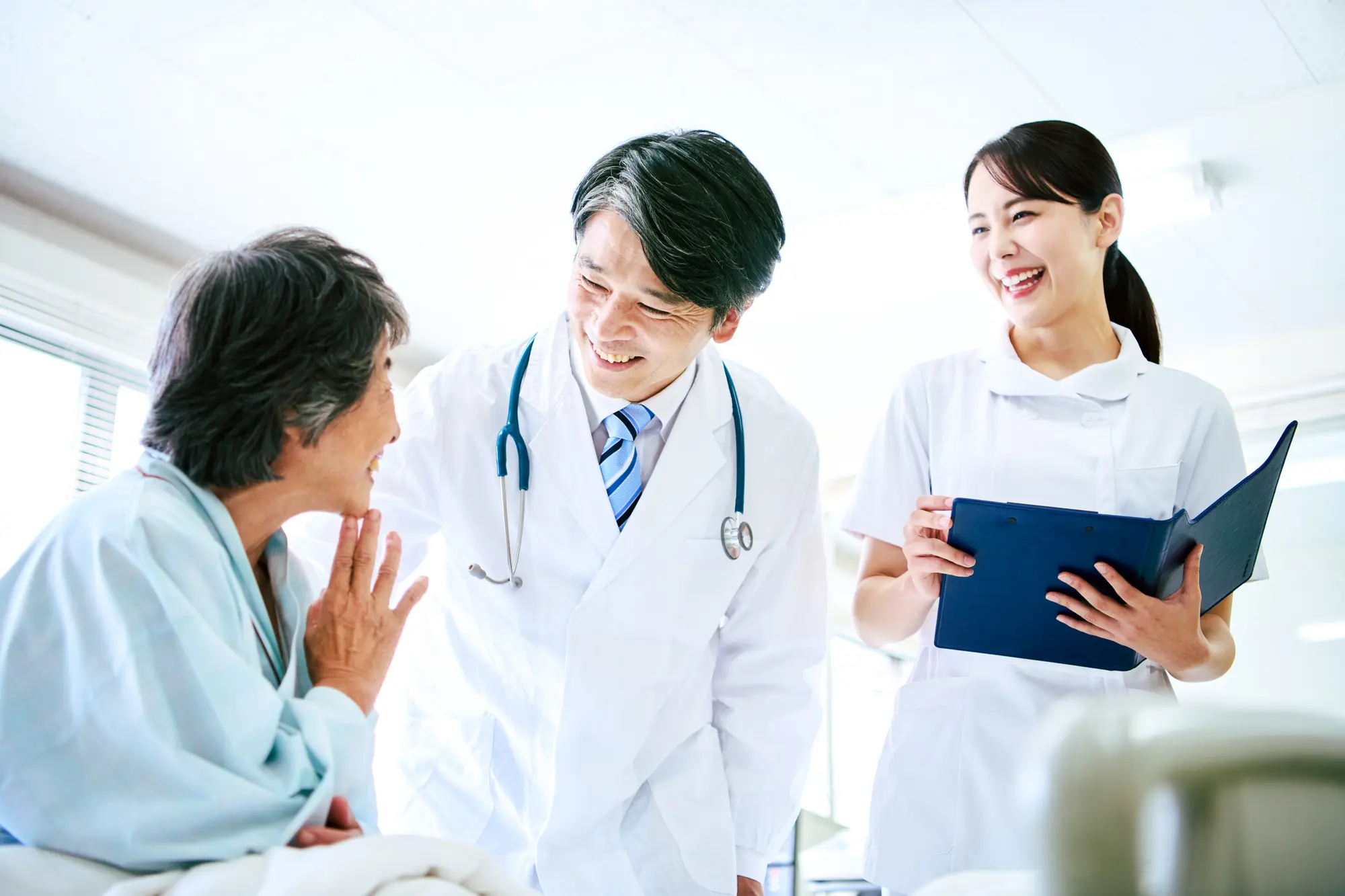 転院の流れと手続きのポイントとは?メリットとリスクも紹介 | がんメディ